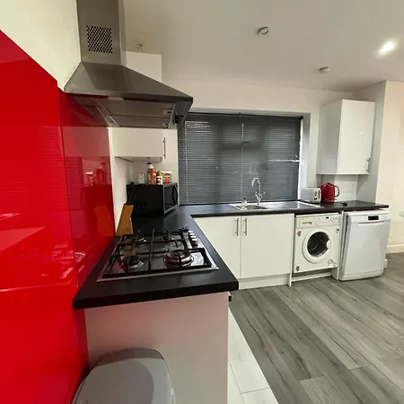 Cheerful 2 Bedroom Bungalow Fully Furnished Bradenham  Exterior photo