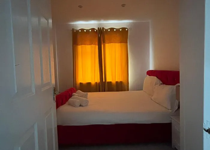 Cheerful 2 Bedroom Bungalow Fully Furnished